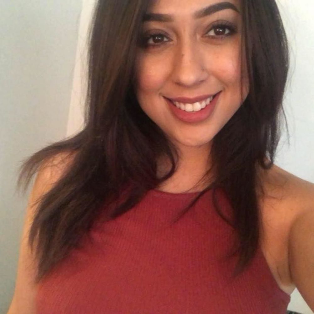 Meet your Posher, Nena